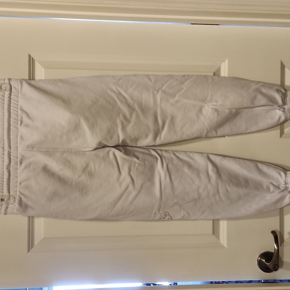 100 Year Disney Sweatpants with Pooh, Tink, Mickey M 7/9 - Picture 4 of 4